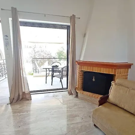 Corinth Maisonette - Building B Apartment *