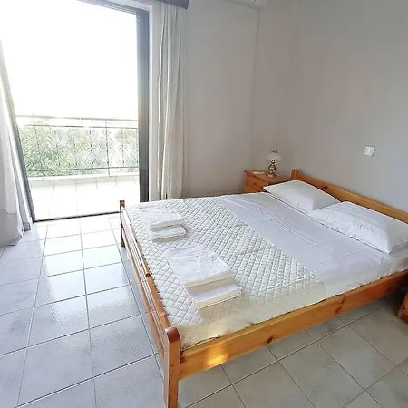 Corinth Maisonette - Building B Lechaio